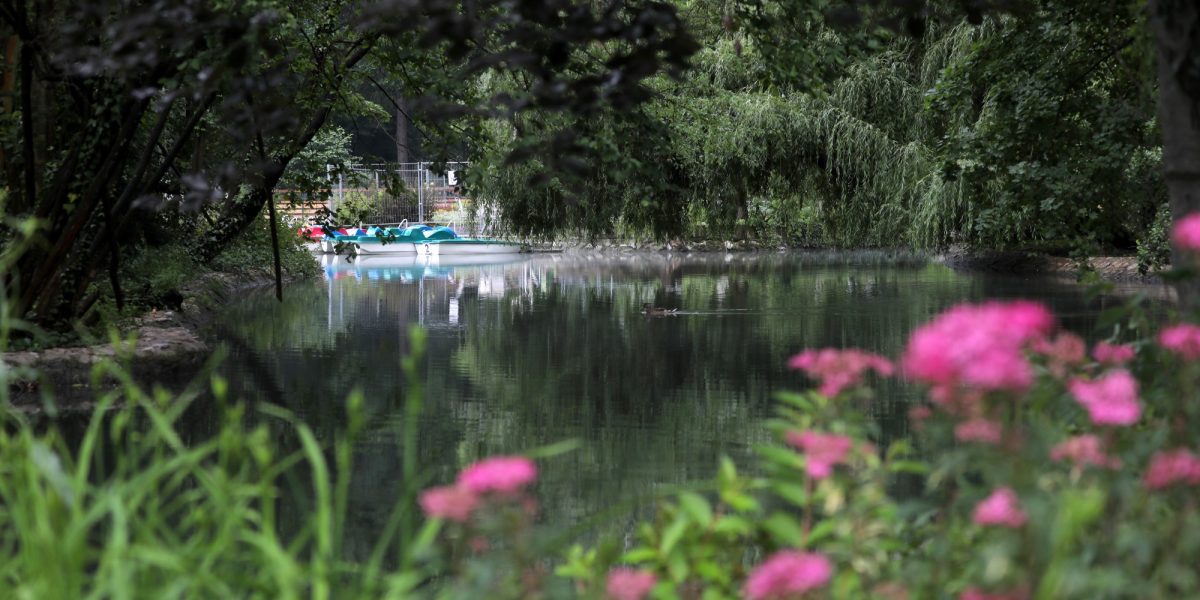 Szeles tavaszi időnk lesz Nagycsütörtökön, egy-egy záporral