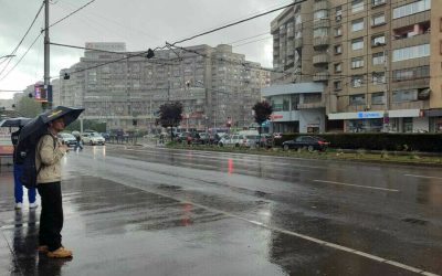 Vreme mohorâtă la Cluj cu ploi și maxime de 12 grade