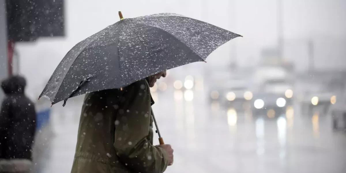 Ploi slabe în weekend: maxime de 16 °C
