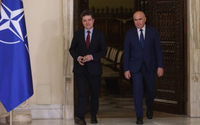 Președintele Nicușor Dan va discuta astăzi cu oficiali și reprezentanți ai industriei petroliere despre aprovizionarea cu țiței și combustibili, într-o întâlnire programată la ora 14.00, la Palatul Cotroceni