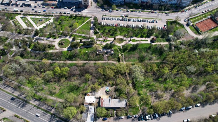 Primăria Municipiului Galați demarează ample proiecte de reabilitare și dezvoltare urbană, cu fonduri substanțiale alocate pentru revitalizarea spațiilor verzi și îmbunătățirea infrastructurii