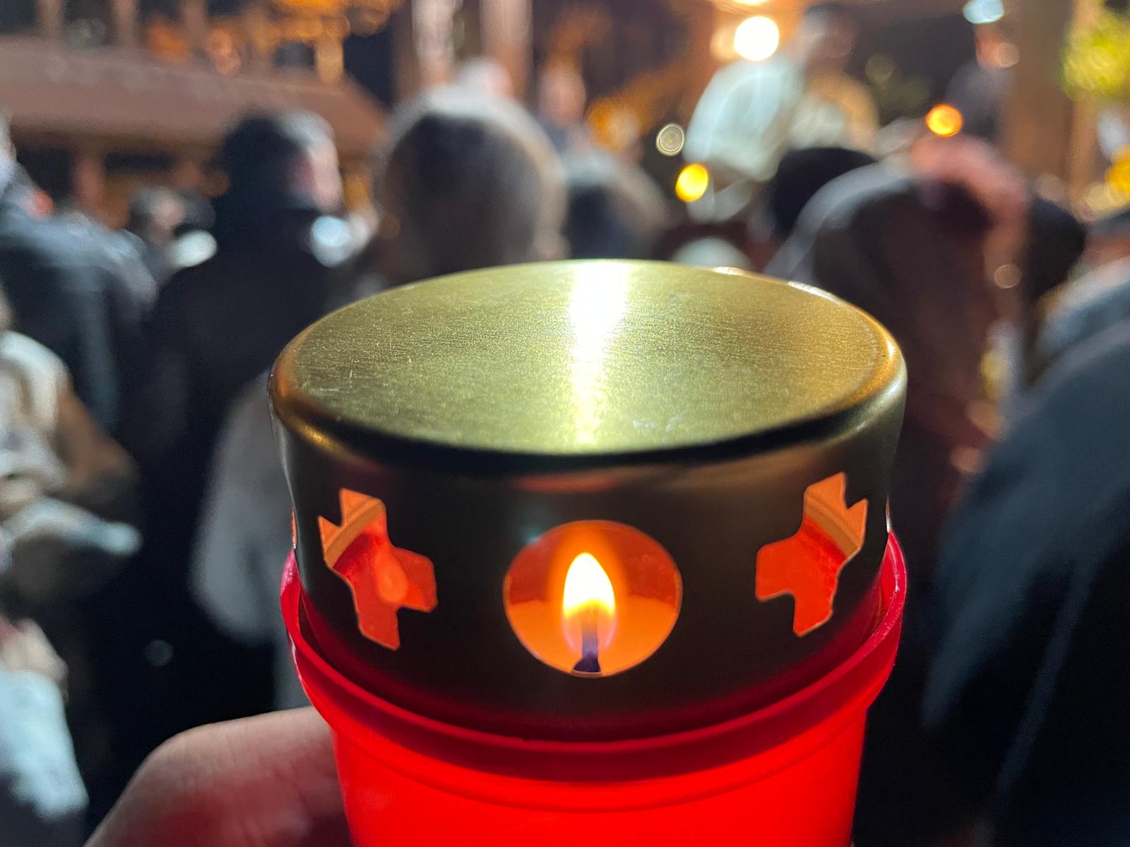 Înviere, drujbă și lacrimi: reportaj cutremurător din satul cu copacii uciși