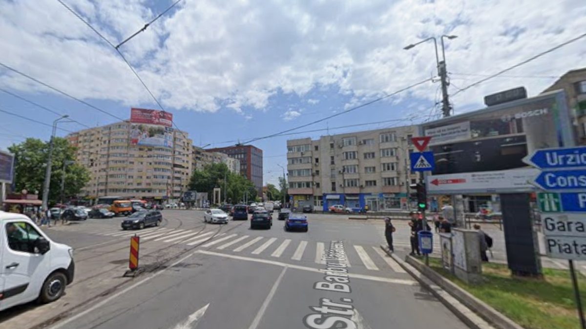 Semafoare BLOCATE în București: Defecțiuni masive din cauza tensiunii instabile
