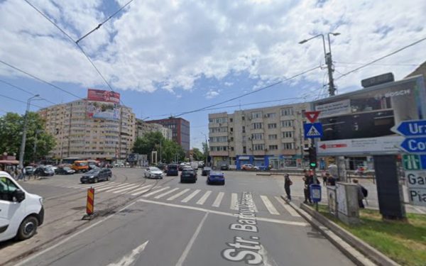 Semafoare BLOCATE în București: Defecțiuni masive din cauza tensiunii instabile