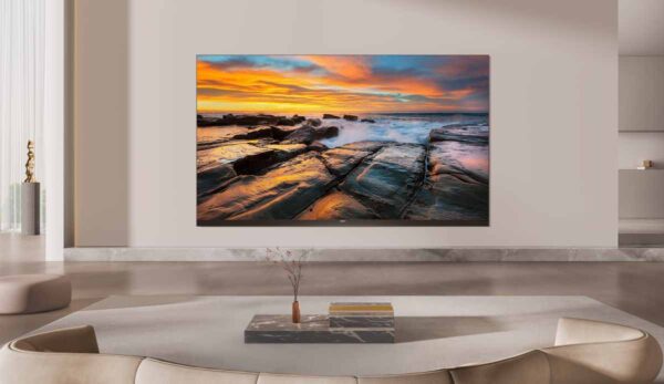 TCL X11L, televizorul SQD-Mini LED, aterizează în Europa