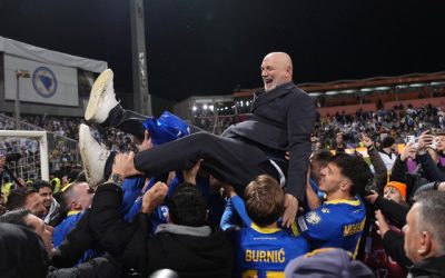 Italia părăsește Campionatul Mondial într-un mod neașteptat și dureros, după o serie de evoluții care le-au lăsat pe suporteri și experți sportivi fără cuvinte