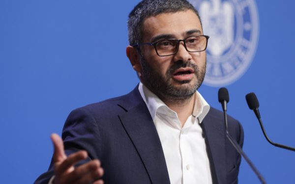 Manole, despre majorarea salariilor bugetarilor: Când și cum se acordă bani în plus