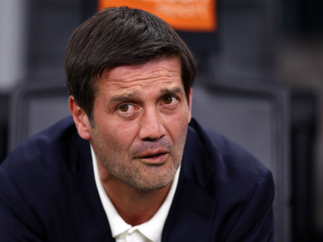 Cristi Chivu dă ultimele replici la conferință pentru fanii permaneceți în plângeri