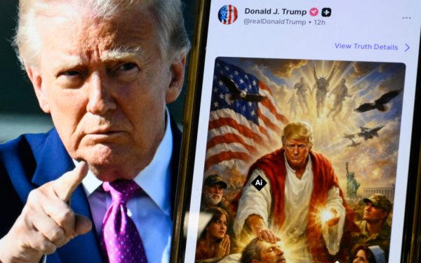 O imagine ȘOCANTĂ: Trump „Iisus”, dar cine e creatura satanică?