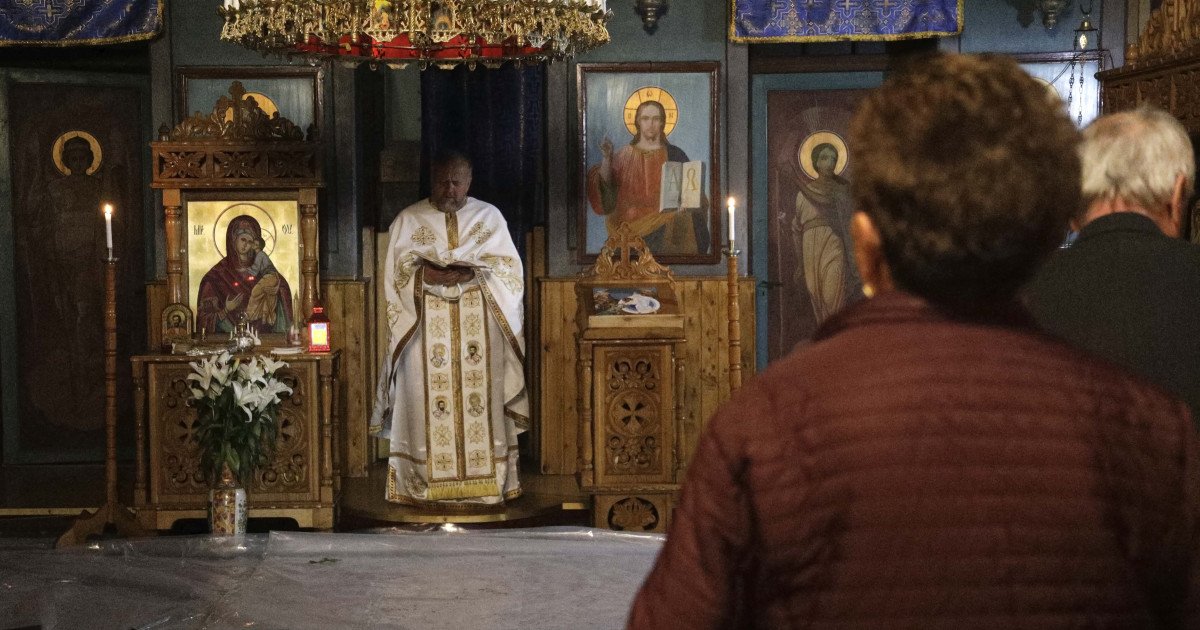 Marțea Mare, considerată una dintre cele mai solemne zile ale Săptămânii Patimilor, reprezintă un moment de pregătire sufletească pentru Învierea Domnului, fiind marcată prin anumite obiceiuri și tradiții ce au rădăcini adânci în credința ortodoxă