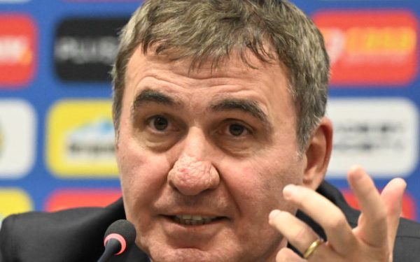 Hagi, furios la prima conferință: "V-ați grăbit cu schimbările!"