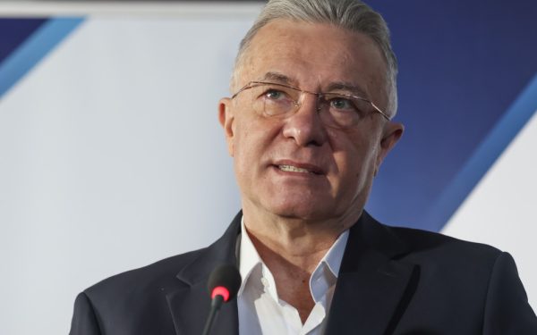România, prag de criză politică? Diaconescu: „Lumea s-a rupt, dar avem aliați”