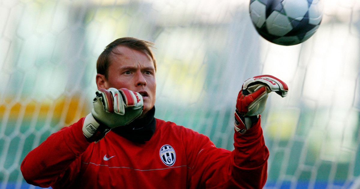 Tragedie în fotbal: Alex Manninger, fost portar la Arsenal, a murit la 48 de ani