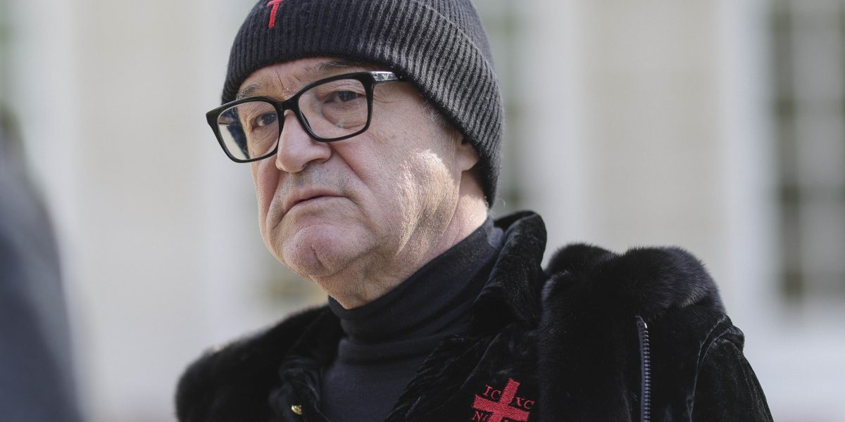 Becali, prins de Paște cu viteză pe Șoseaua Pipera: Amendă și permis suspendat