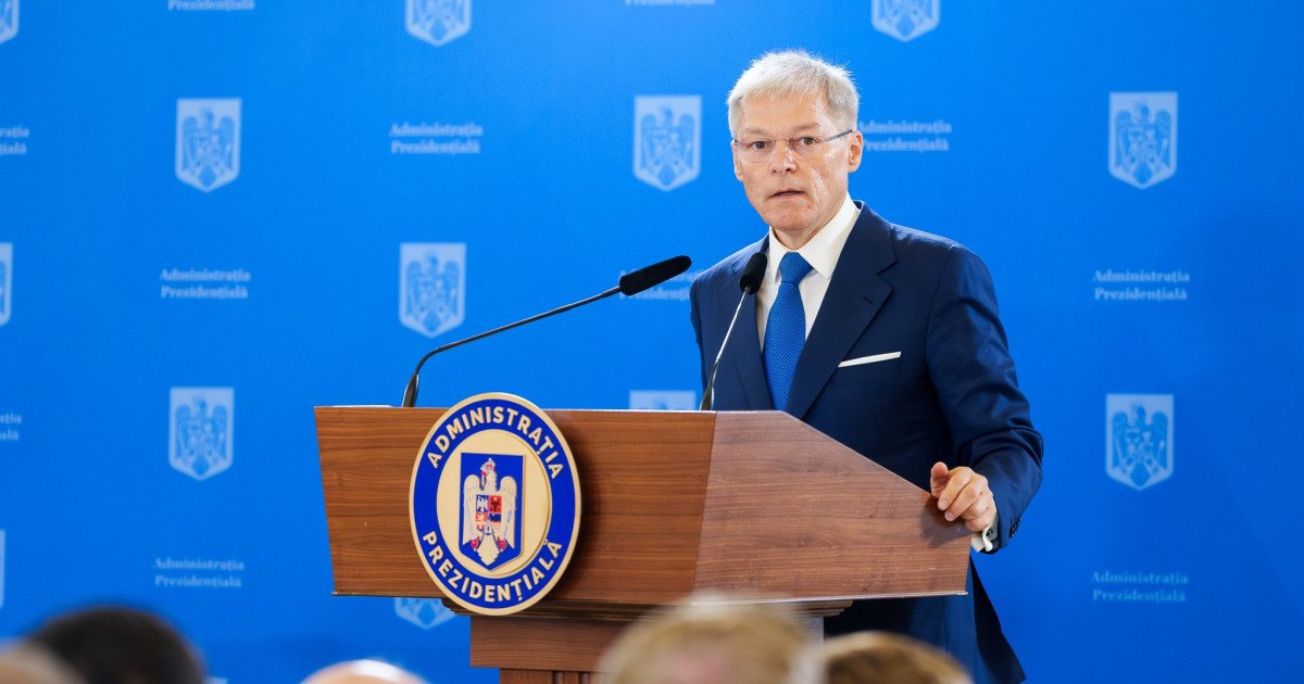 Dacian Cioloș devine consilier al primarului Nicușor Dan