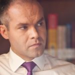 Funeriu, verdict crunt: Manualele din România, „tricouri” față de cele din Europa