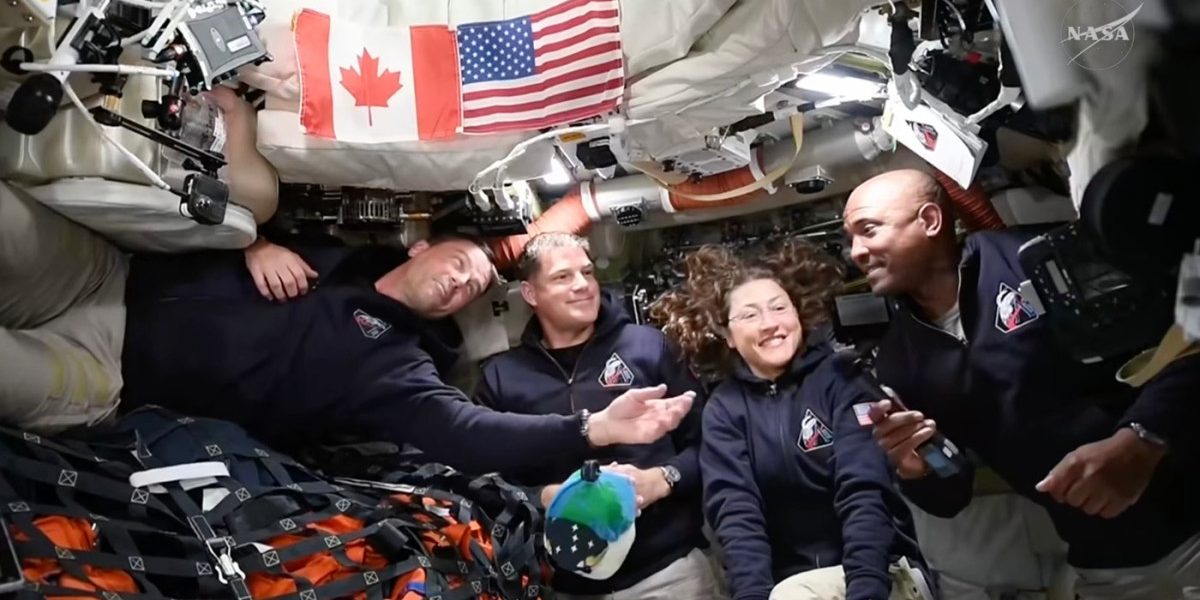 Luni, va avea loc punctul culminant al misiunii Artemis 2, o etapă istorică pentru explorarea spațiului, printr-un zbor triplu în jurul Lunii