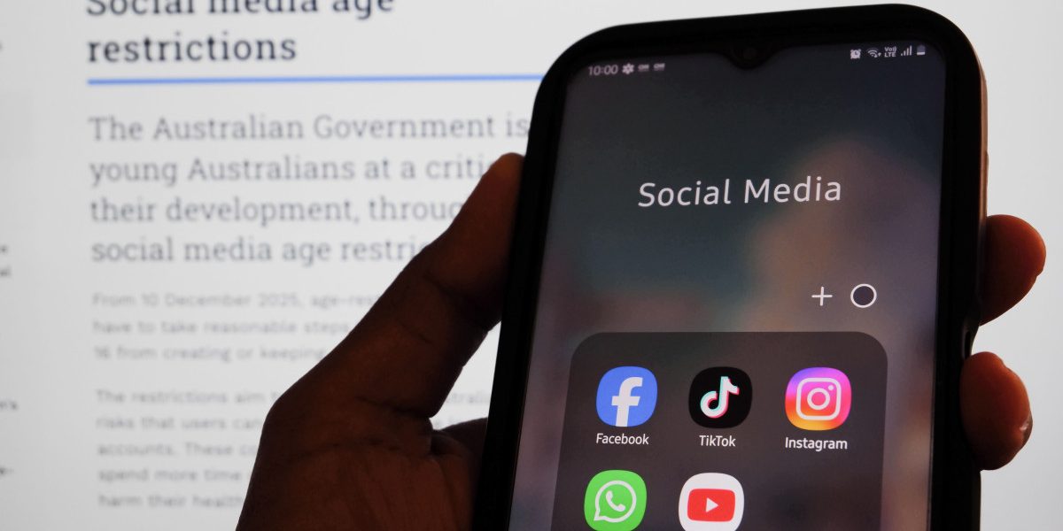 Grecia va interzice accesul copiilor sub 15 ani la rețelele de socializare începând cu 1 ianuarie 2027, conform unei declarații recente a premierului Kyriakos Mitsotakis