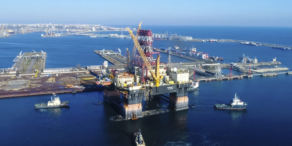 Criza petrolului se apropie de un punct critic, iar efectele sale se vor resimți în scumpiri la prețul carburanților și energiei în întreaga lume, inclusiv în Europa