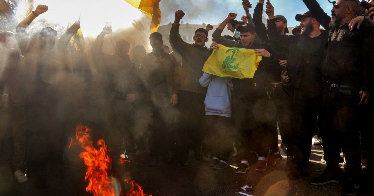 Premierul libanez, vizită amânată la SUA. Hezbollah, foc și flăcări pe Liban