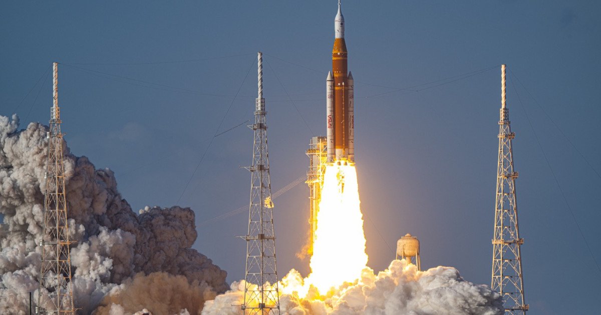 Astro­na­uții misiunii Artemis II au atins un record istoric în explorarea spațiului Echipajul capsulei Orion, parte a misiunii Artemis II, a realizat o performanță fără precedent, ajungând mai departe de Pământ decât orice alt cosmonaut până acum