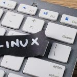 Franța abandonează Windows: Trece la Linux pentru suveranitatea digitală
