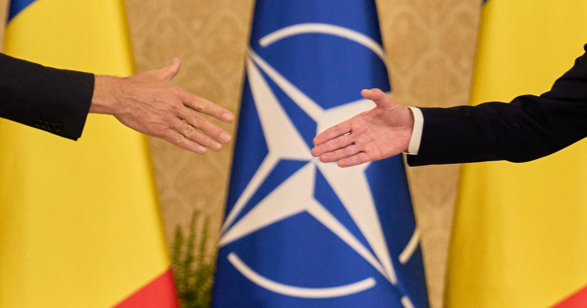 România împlinește 77 de ani de la semnarea Tratatului de la Washington, actul fondator al Alianței Nord-Atlantice, marcând un moment important în evoluția sa spre integrarea în structurile de securitate occidentale