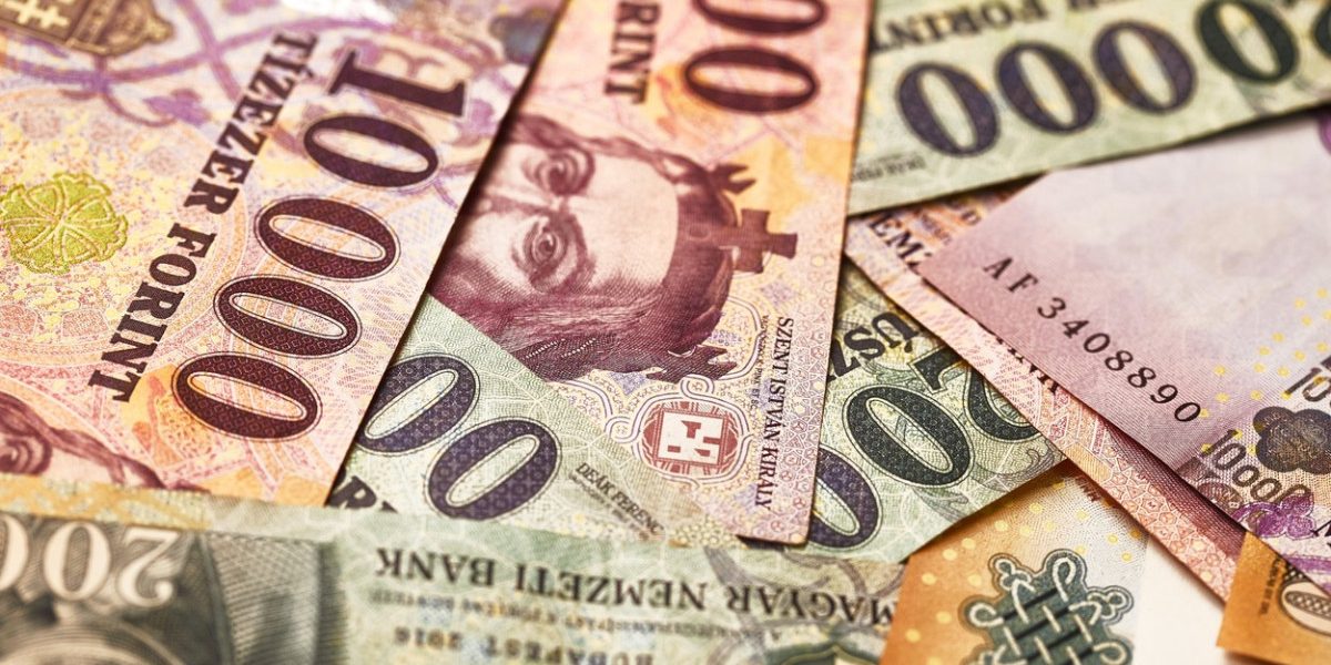 Forintul Ungar, la cel mai înalt nivel. Opoziția poate atrage miliarde de la UE