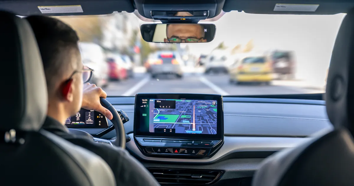 Radar AI: Waze, inutil? Poliția deturnează aplicația șoferilor din România