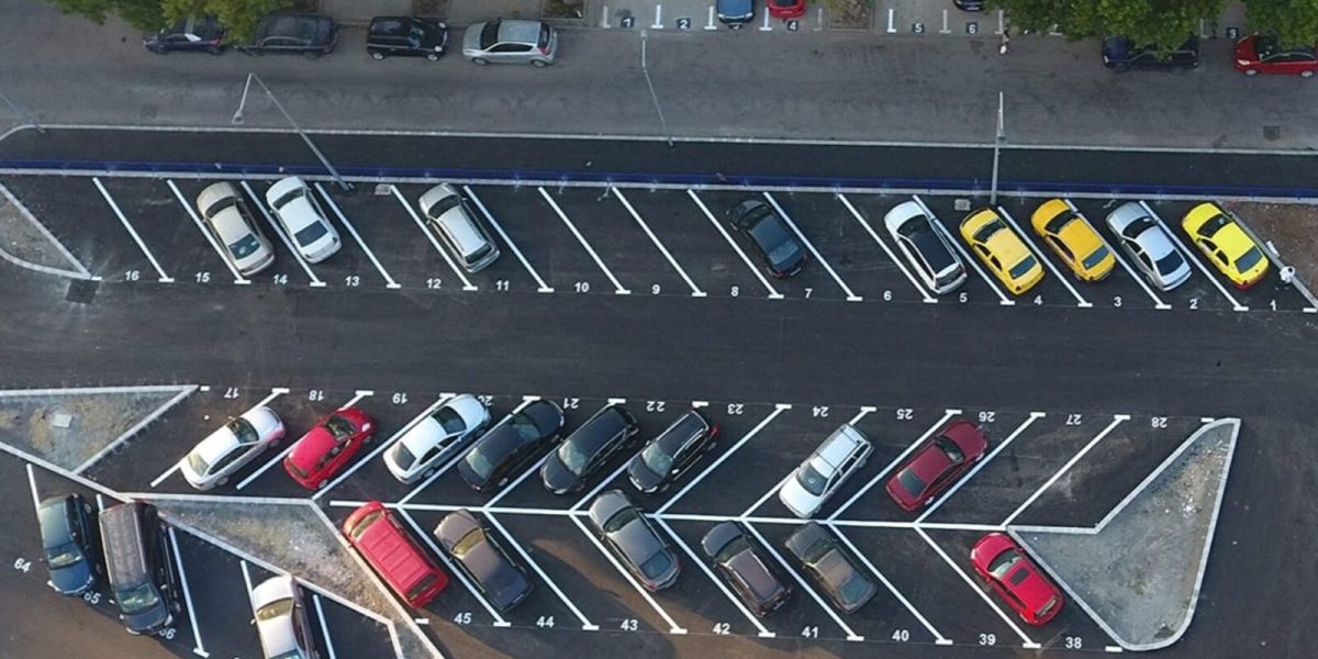 Abonament de 500 lei pentru parcările din Sectorul 4: Soluția salvatoare?