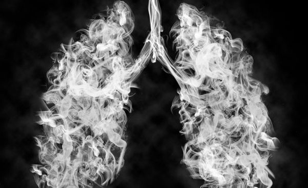 E-Cigarettele, pericol ascuns: Cancer pulmonar și oral garantat?