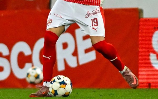 Mazilu, execuție de cascadorii la Dinamo: Kopic, furios pe „gafa” cu U Cluj!