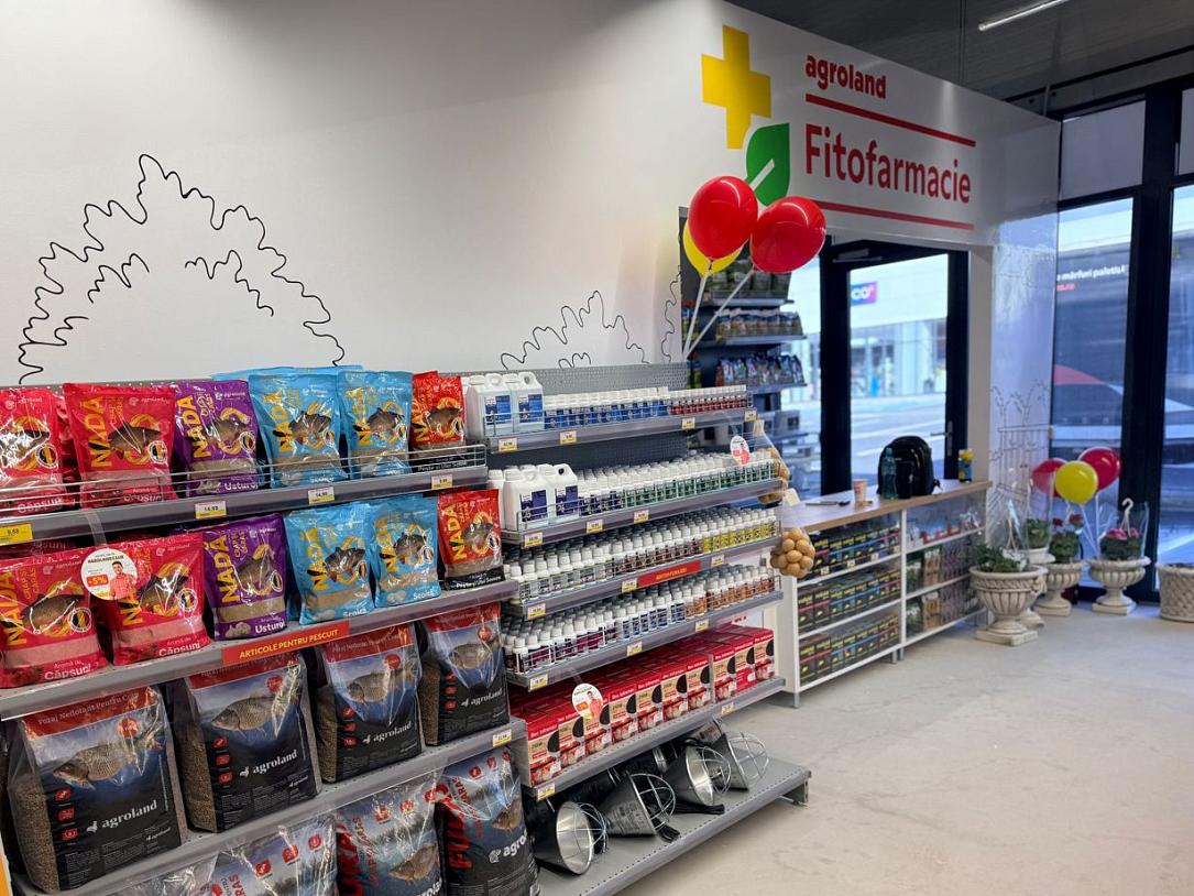 Agroland țintește 300 de magazine până în 2028 Agroland, companie cu activități în retail, agribusiness, producție alimentară și nutriție animală, intenționează să deschidă anual între 15 și 20 de magazine sub brandul Mega, cu scopul de a atinge pragul de 300 de unități până în 2028