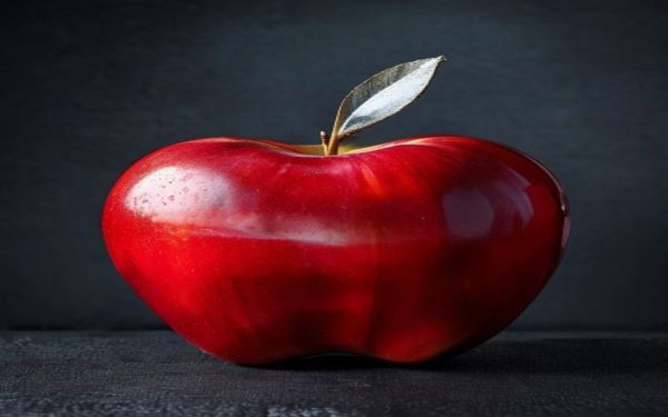 Apple, noua eră: Cine preia frâiele după mutările spectaculoase