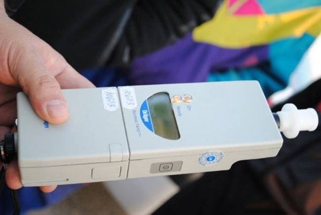 Noile troleibuze din București: șoferii sunt testați anti-alcool