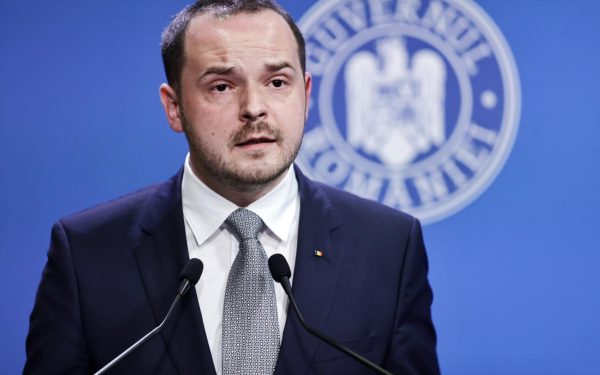 Rogobete, ATAC FURIBUND la Voiculescu: „Lipsă de onestitate față de români”