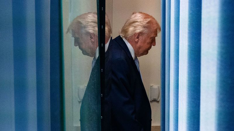 Pakistan joacă un rol crucial în negocierile dintre SUA și Iran Pakistanul a apărut ca un mediator major între Statele Unite ale Americii și Iran în ultimele săptămâni, cu premierul pakistanez Shehbaz Sharif prezentând planul de încetare a focului președintelui american Donald Trump marți seara, plan cu care ambele țări au fost de acord