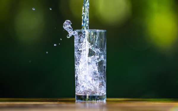 Apa de la robinet te poate îmbolnăvi: Crește hipertensiunea