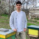 Codrin din Iași, vânătorul de albine: Cum a cucerit un elev un premiu internațional