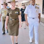 Armata Puternică, Condusă de o Femeie: O Premieră Mondială