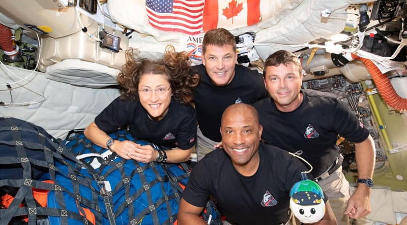 Orion, capsula istorică Artemis II, a amerizat: NASA, triumfătoare!