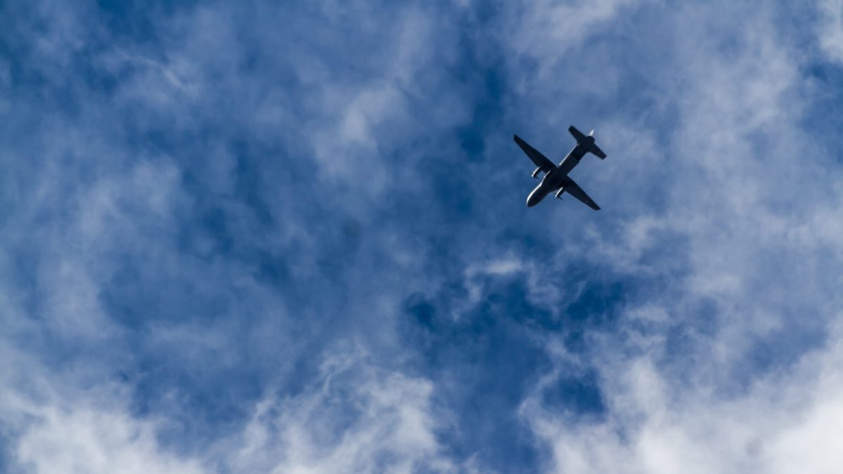 Avionul, revoluție: Paturi la ECONOMY! Interdicții șoc pentru pasageri (FOTO)