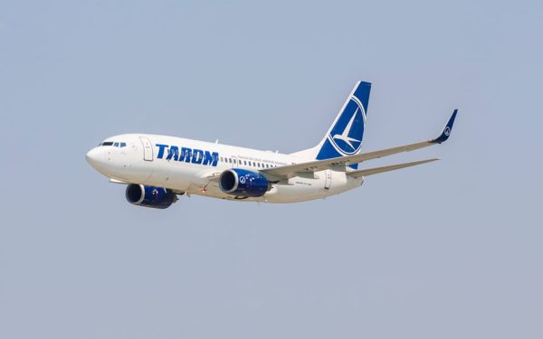 Tarom, prinsă-n ceață: Are sau nu are combustibil? Zvonurile, negate