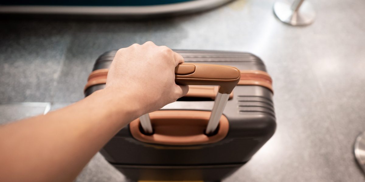 Bagajul de mână perfect: Metoda japoneză te învață cum să călătorești ușor