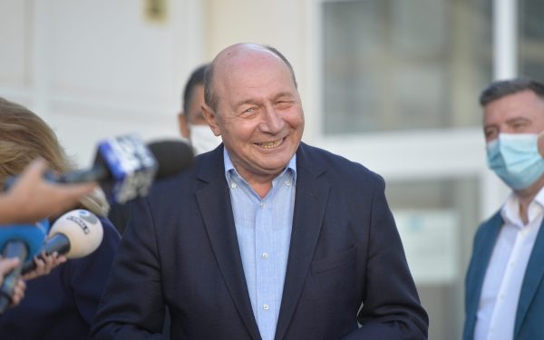 Băsescu despre un posibil "Peter Magyar" în România: "E loc?"