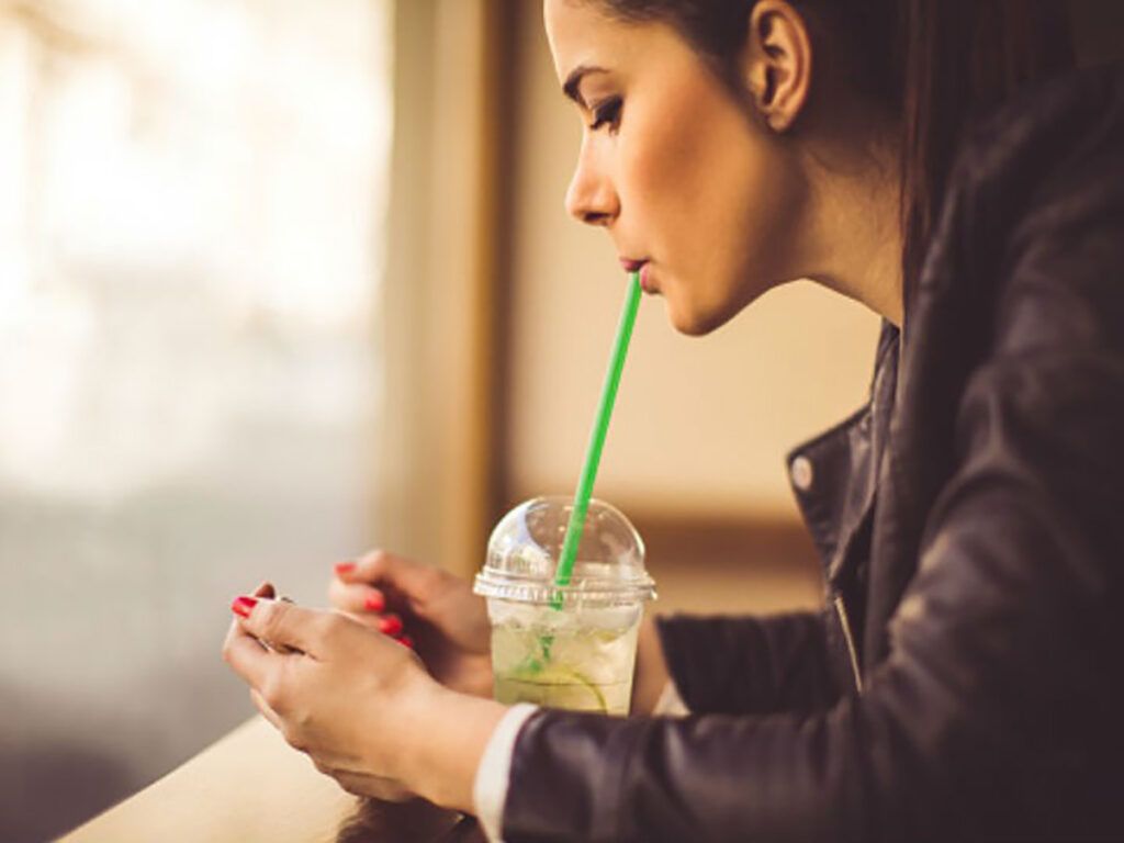 Ce bei după Paște pentru un ficat „nou”? Rețete naturale și rapide