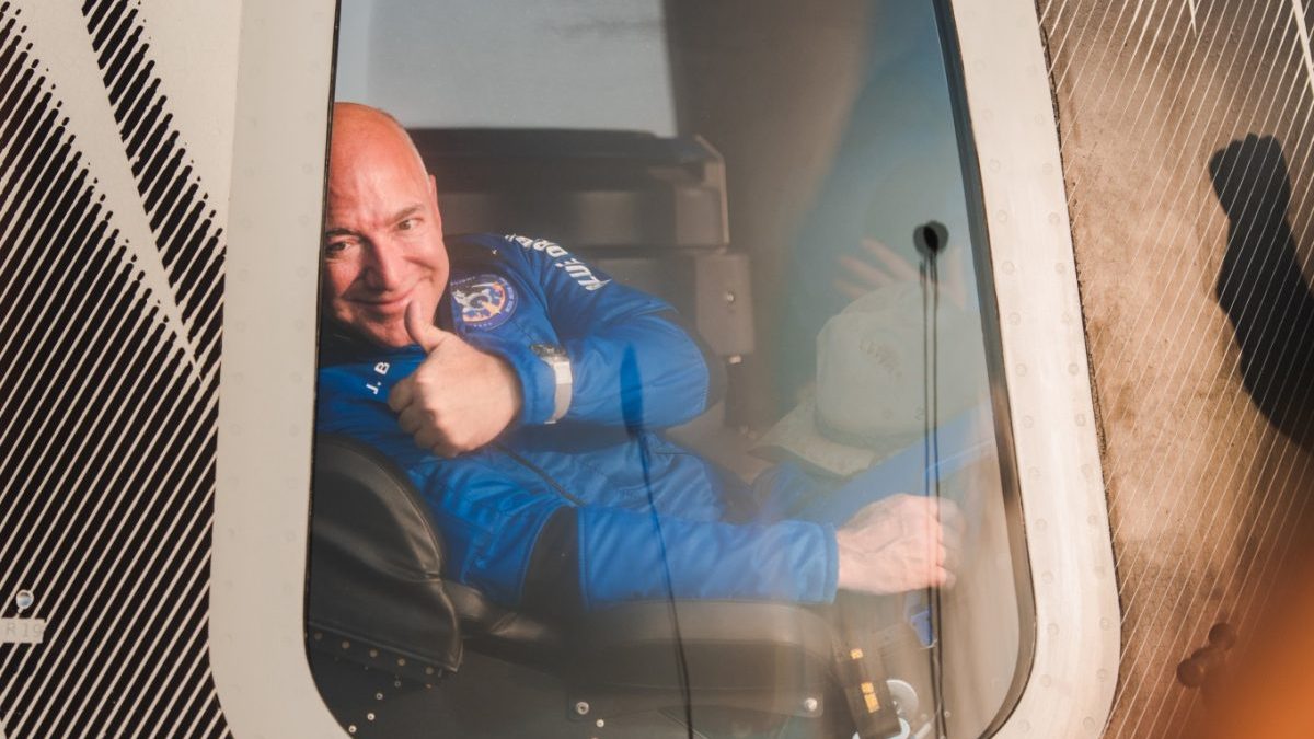 Blue Origin, eșec spațial: Racheta New Glenn a lui Jeff Bezos, pe orbită greșită