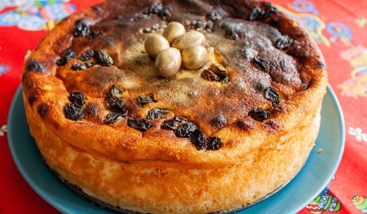 Ce brânză dă pascăi o cremă irezistibilă: secretele bucătăriei românești