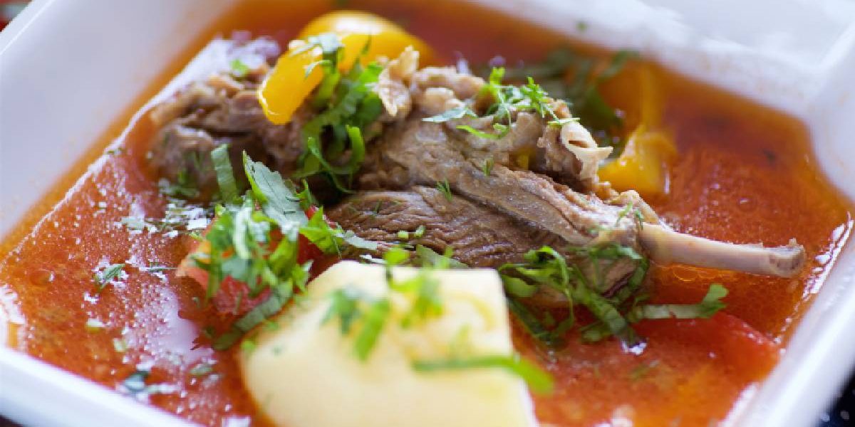 Ce pățește corpul: De la post la festin, șocul este uriaș