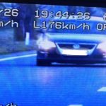 Șoferiță, prinsă cu 176 km/h pe DN38: „Cozonacii, la foc!”